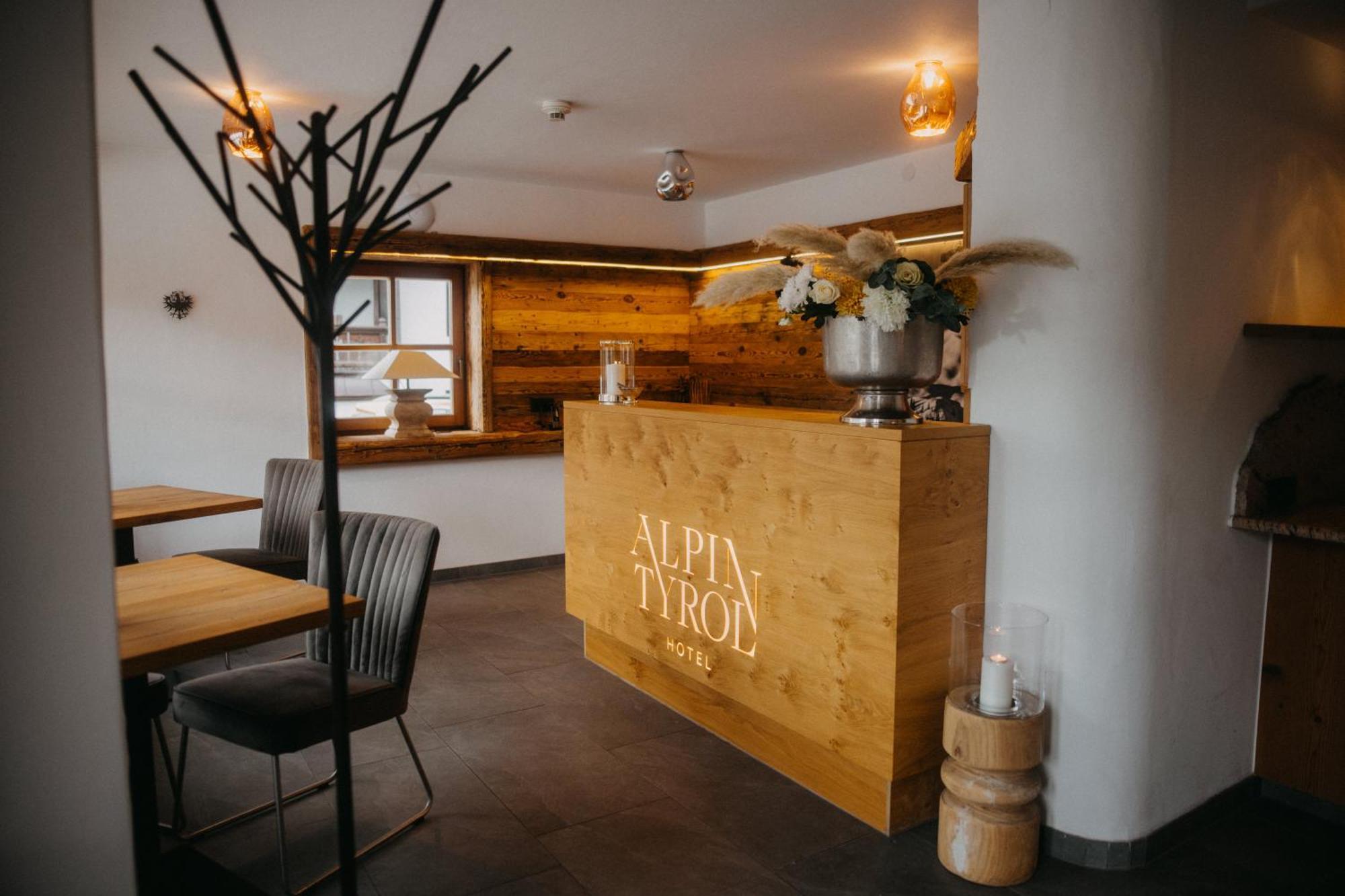 Hotel Alpin Tyrol - Kitzbueheler Alpen St. Johann in Tirol Extérieur photo
