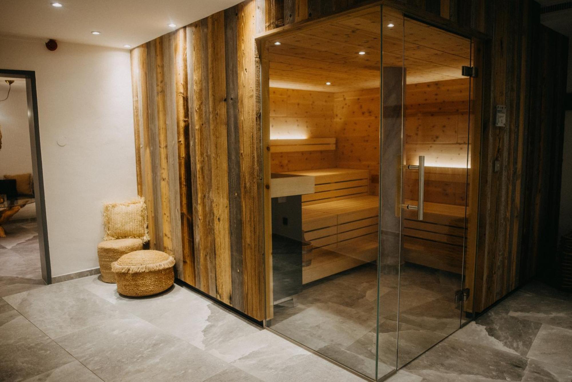 Hotel Alpin Tyrol - Kitzbueheler Alpen St. Johann in Tirol Extérieur photo